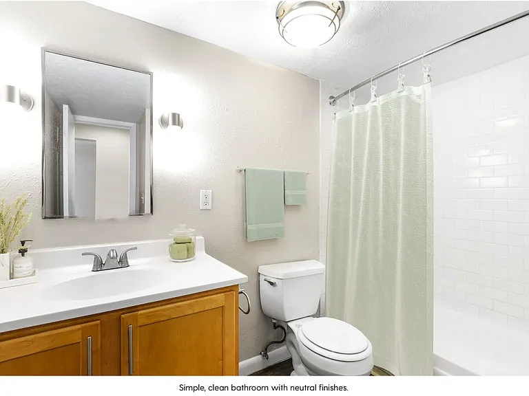 Bellaire Apartment Homes — Photo 26