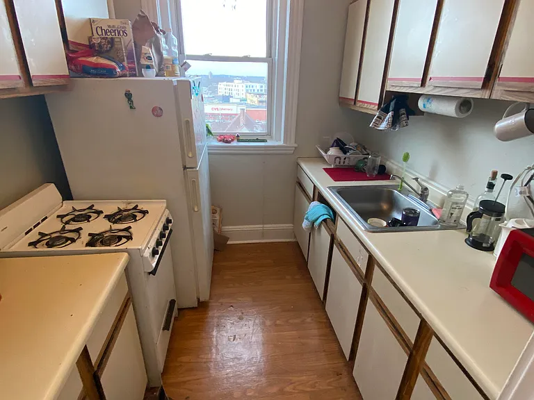 20-50 Quint ave — Photo 7