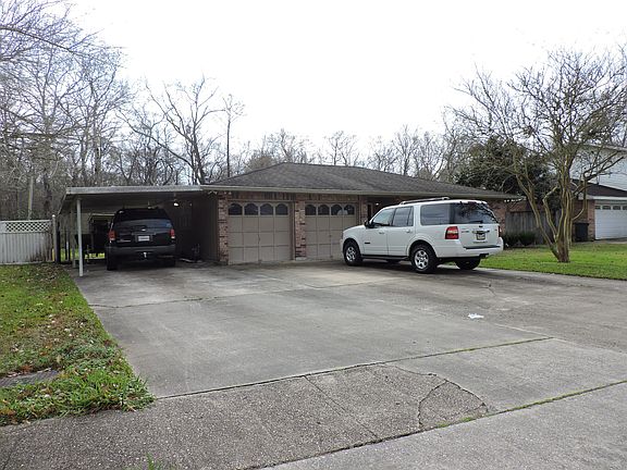 3rd image of 204 Lafayette Woods Blvd