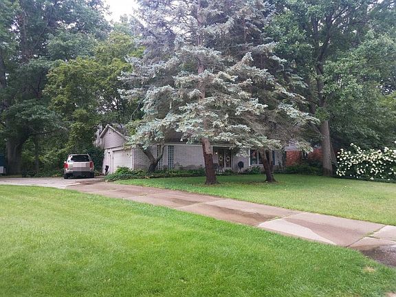 2nd image of 6164 Cavandish Ct