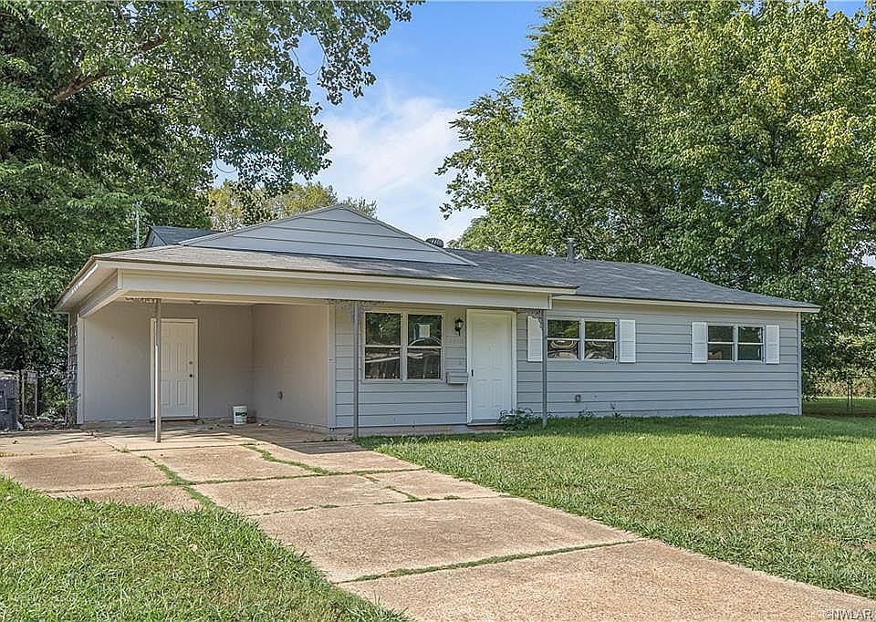 1st image of 3405 Black Lake Cir