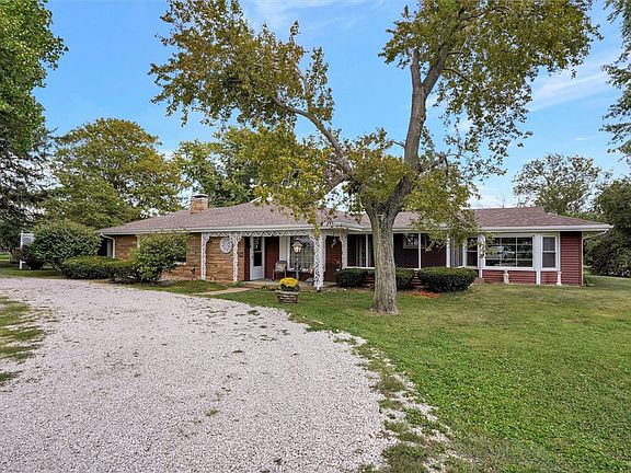 3rd image of 9774 N County Road 500e
