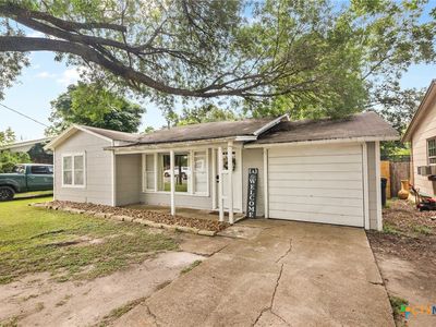 509 W Bois Darc St, Edna, TX, 77957