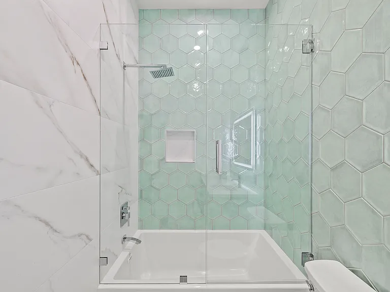 14145 Weddington St — Photo 28