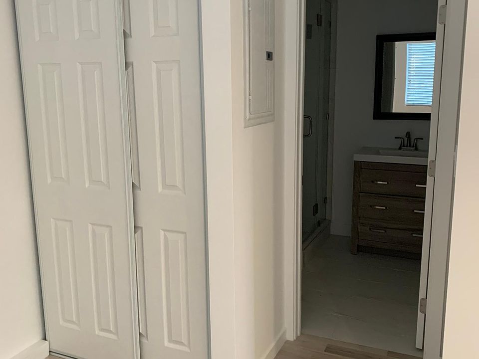 1st image of 7633 Vicky Ave