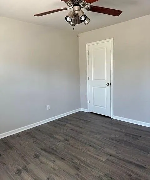 30 Laurel Rd E — Photo 13