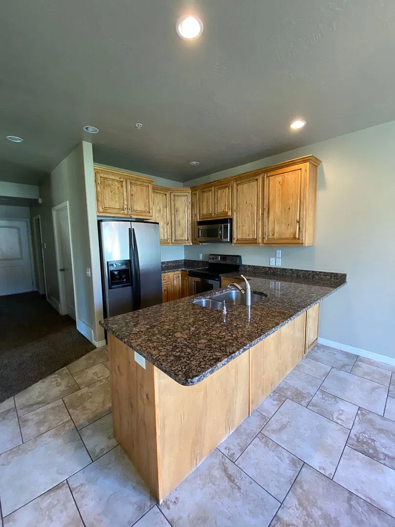 Townhome for rent in American Fork! — Photo 1