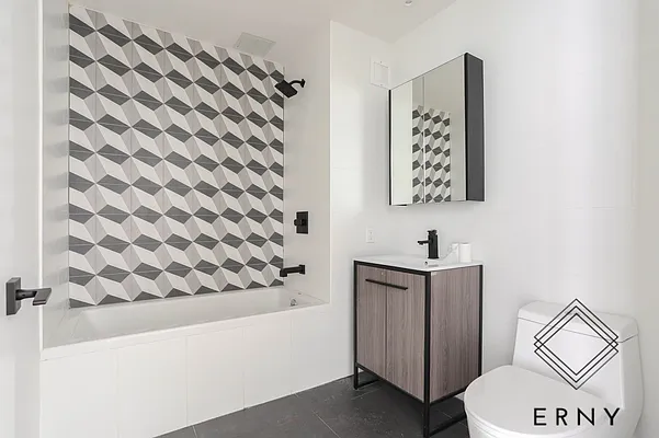 Rented by ERN Flats | media 45