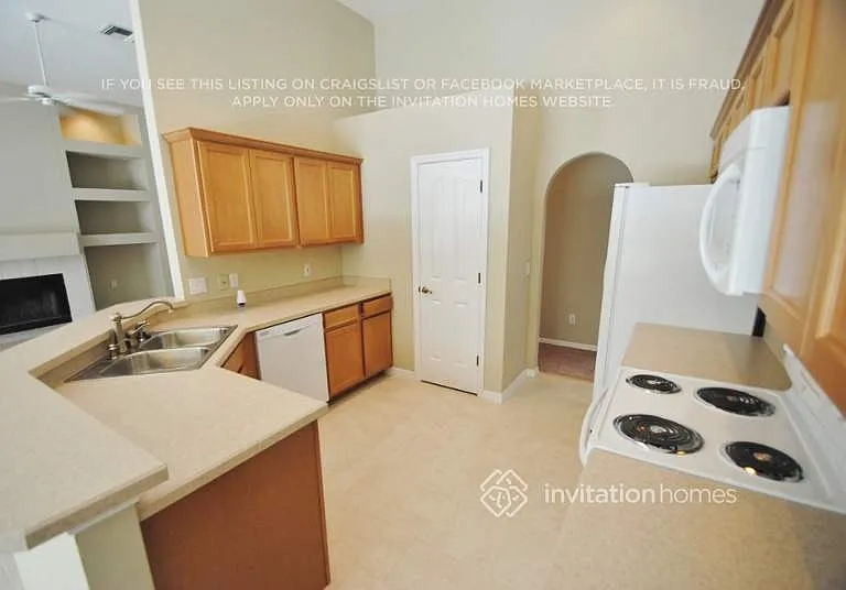 76 Winding Oaks Ln — Photo 6