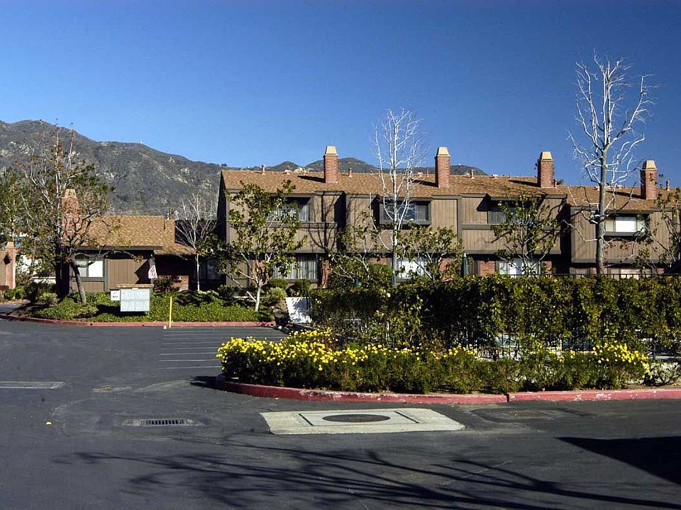 1st image of 14456 Foothill Blvd Unit 32