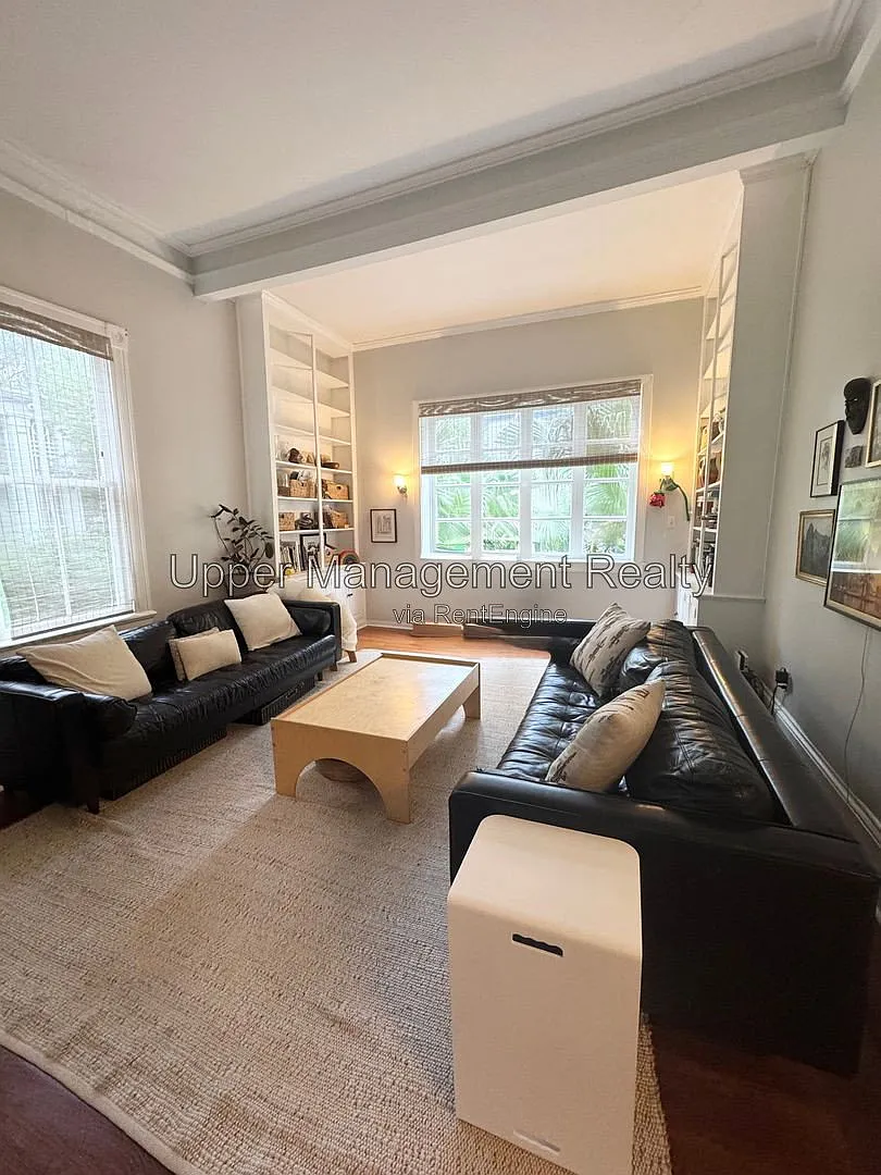 3 bed, 2.0 bath, 1800 sqft, $3,600 — Photo 3