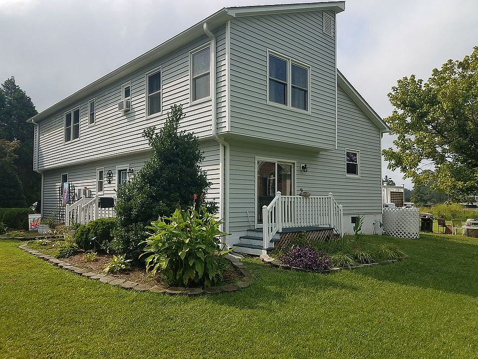 1st image of 234 Heron Ln