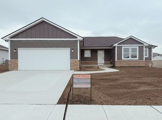 1686 Campton Dr, Bourbonnais, IL 60914