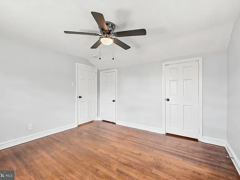 203 Commonwealth Ave — Photo 14