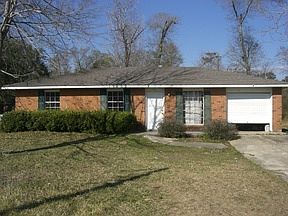 3rd image of 401 S Pecan St