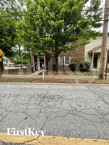 1717 Taylor Ave Photo 1