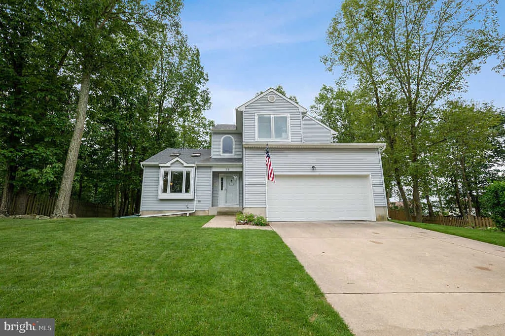 25 Damon Dr photo 1