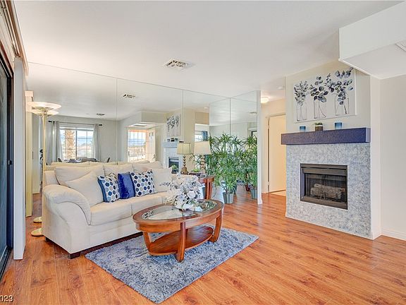 3rd image of 4831 S Torrey Pines Dr Unit 204