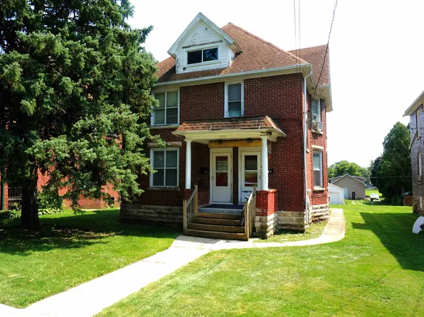 1645 5th Ave, Rockford, IL 61104