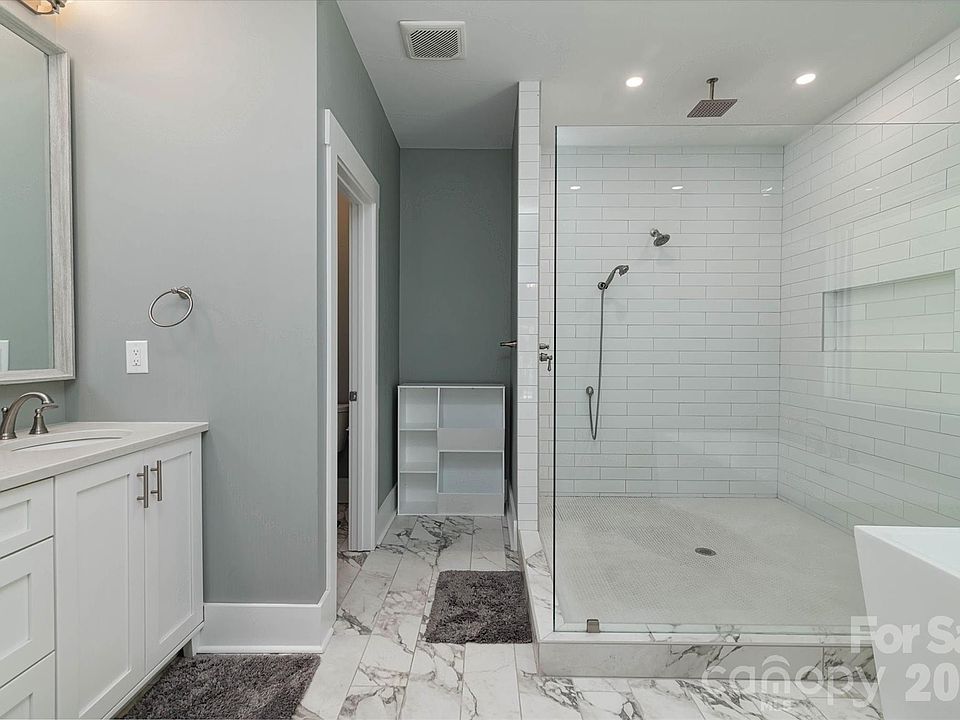 1st image of 5345 Christopher Rd