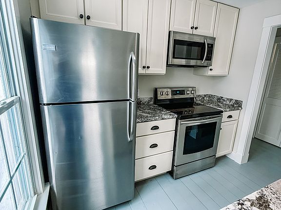 4th image of 43 State St APT 2C