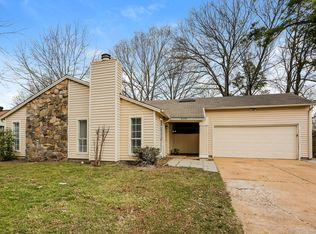 6338 Golden Park Dr, Memphis, TN 38141