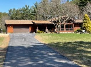 E2648 Porter Rd, Lone Rock, WI 53556