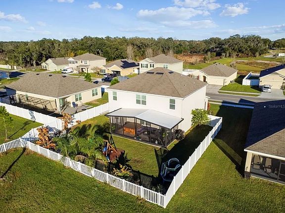 3rd image of 5573 Geiger Estates Dr