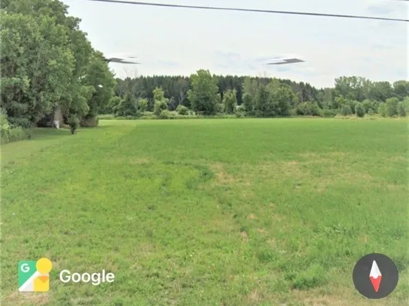 5078 Crittenden Rd, Akron, NY 14001