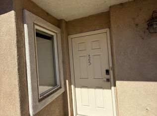 6800 Vista Del Norte Dr NE #925, Albuquerque, NM 87113