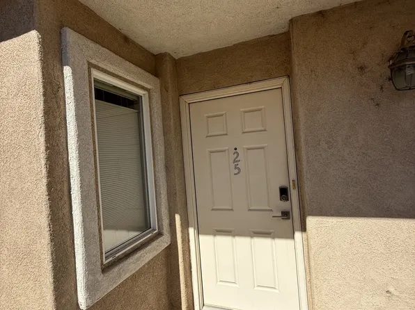 6800 Vista Del Norte Dr NE #925, Albuquerque, NM 87113