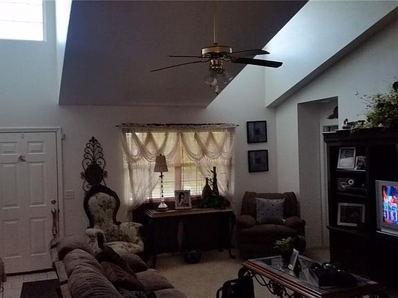 5th image of 1301 E Glendale Ln