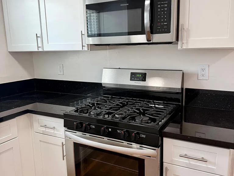 1118 N Coronado St #1118 — Photo 9
