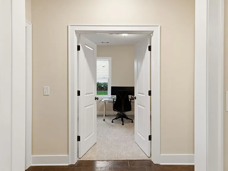 790 Fontwell Ln — Photo 11