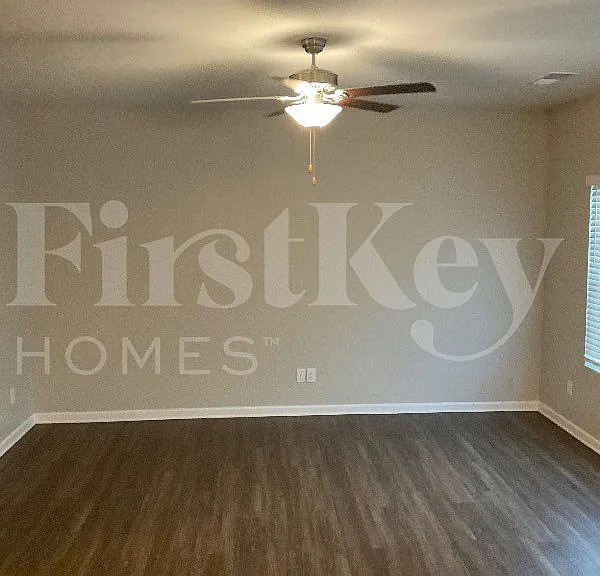 7632 Wallace Farm Ln — Photo 4