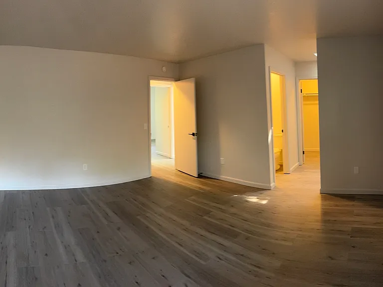 12834 Baltic Cir — Photo 5
