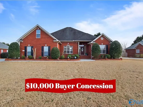 110 Arrow Path Dr, Huntsville, AL 35806