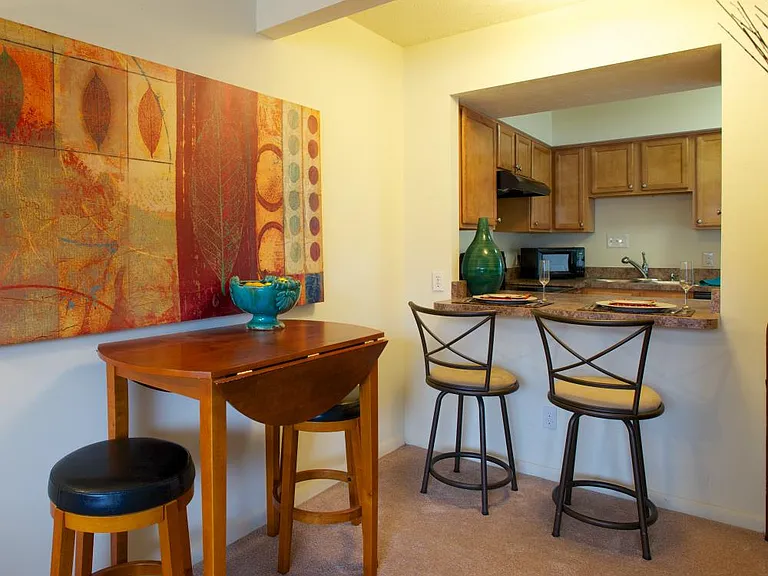 Brandywine Court — Photo 18