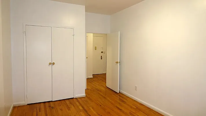 Rented by RC REAL ESTATE OF NEW YORK | media 7