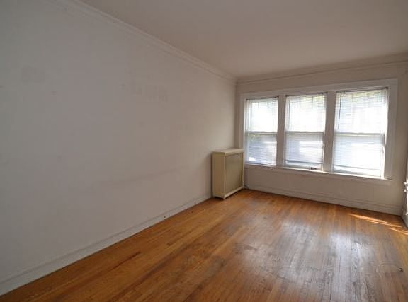 5th image of 5023 N Winchester Ave #8Q