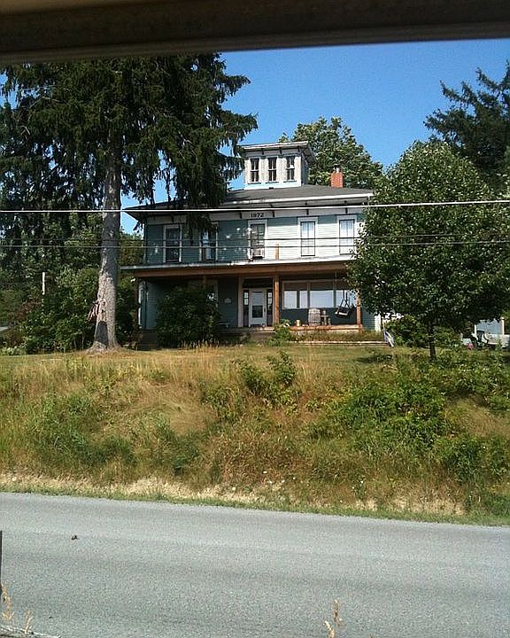 2nd image of 4482 E Lake Rd