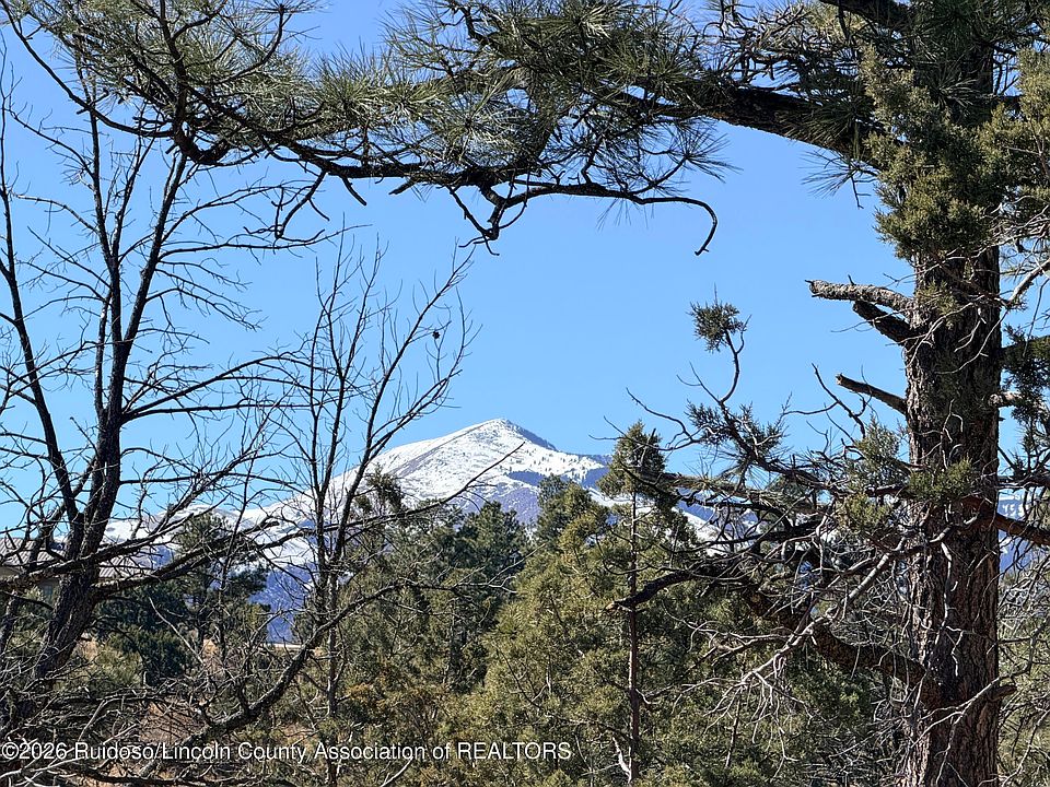 2nd image of 305 Valley View Dr