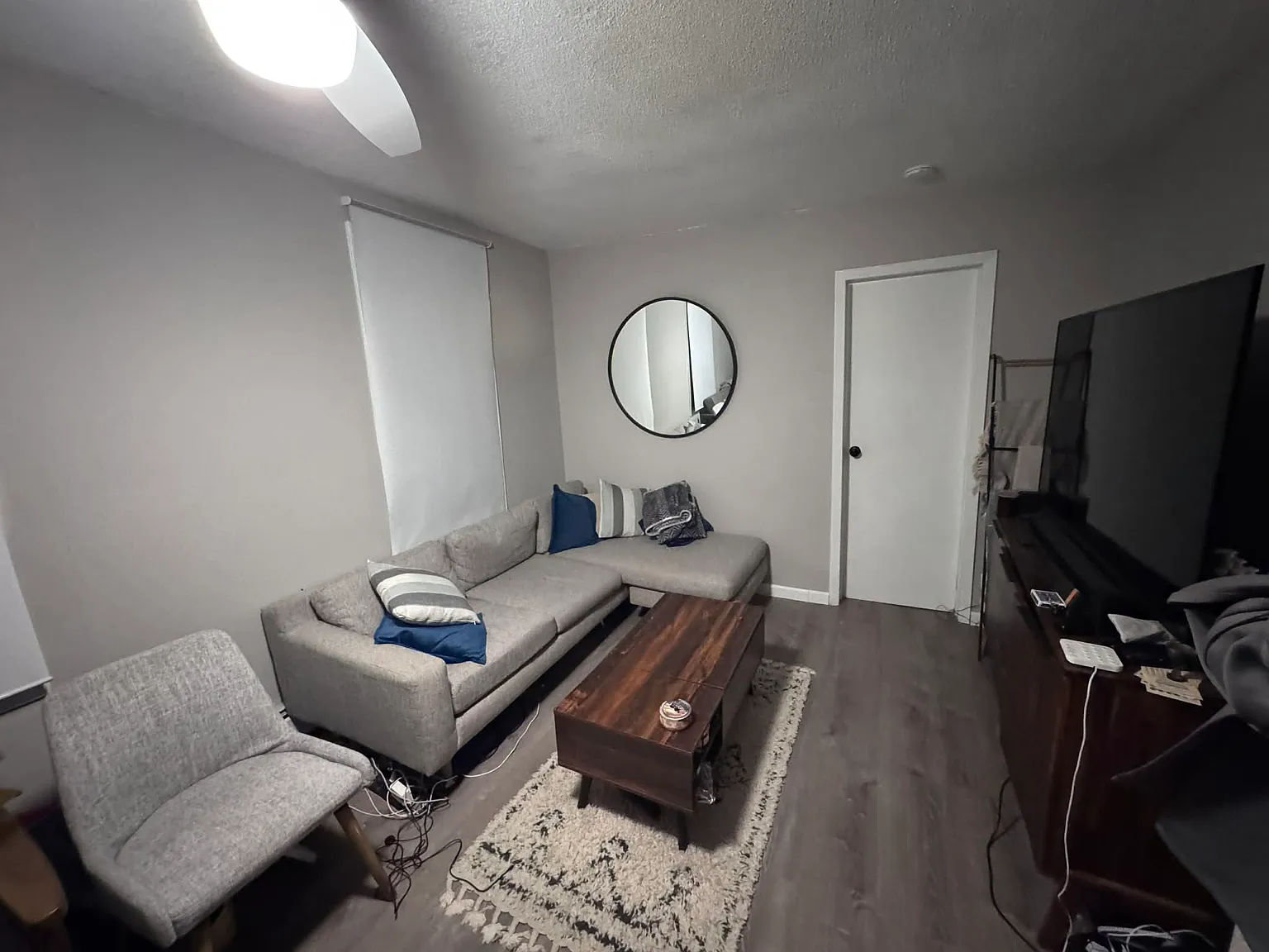 2 bed, $2,300 — Photo 1