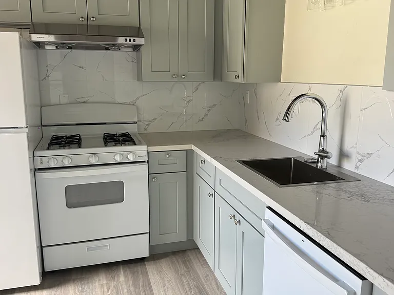 kitchen with sitting area
all new kitchen appliances 
stove refrigerator, dishwasher