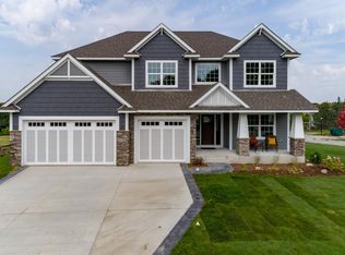 5268 Porchlight Vw, Woodbury, MN 55129