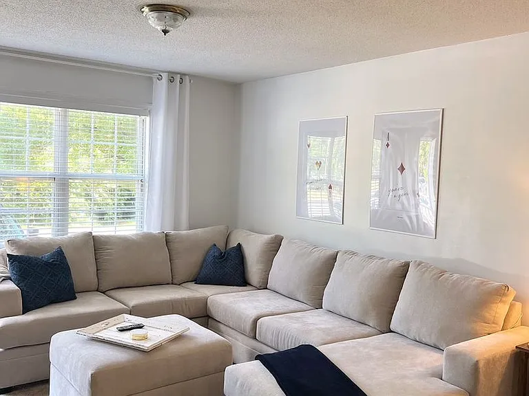 725 E Haggard Ave — Photo 8