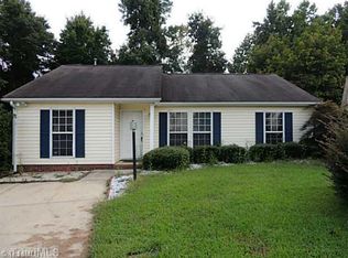 2112 Carlisle Way, High Point, NC 27265