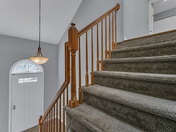 4th image of 1312 Bunker Ridge Arch APT B