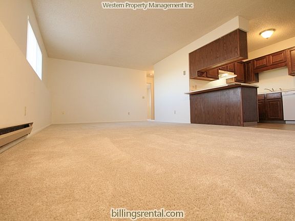 2nd image of 1584 Governors Blvd #4