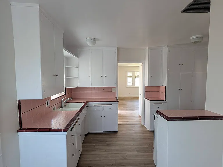 12534 Freeman Ave #12534 — Photo 7